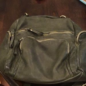 Bolsa Nova olive green medium leather backpack